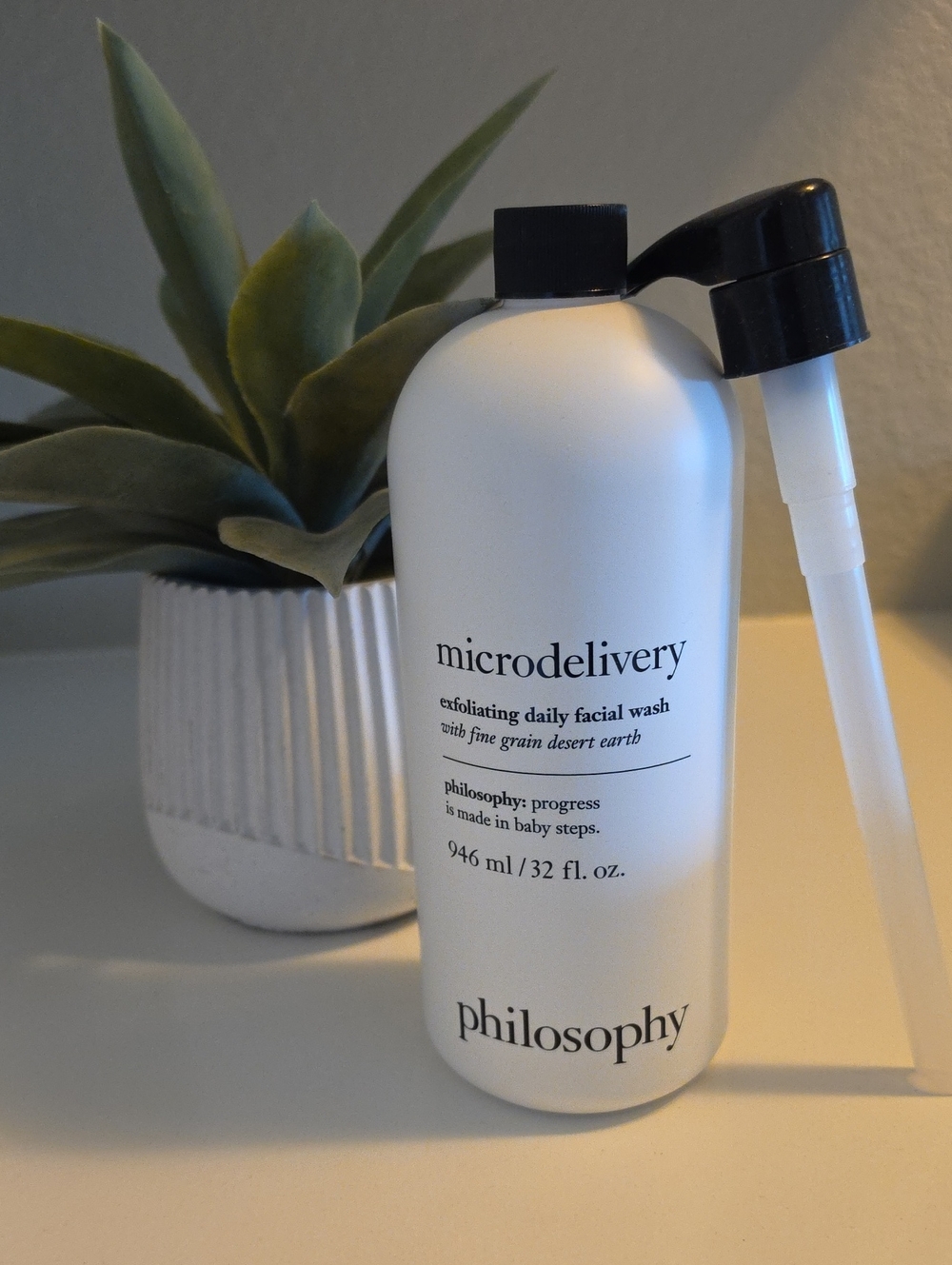 Philosophy Microdelivery Exfoliating Facial Wash - White Bottle with Black Pump